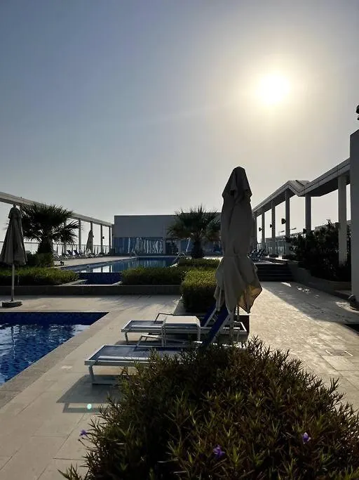 Luxury Seaview Studio Apartment -Rak Marjan Island 라스알카이마 펜션